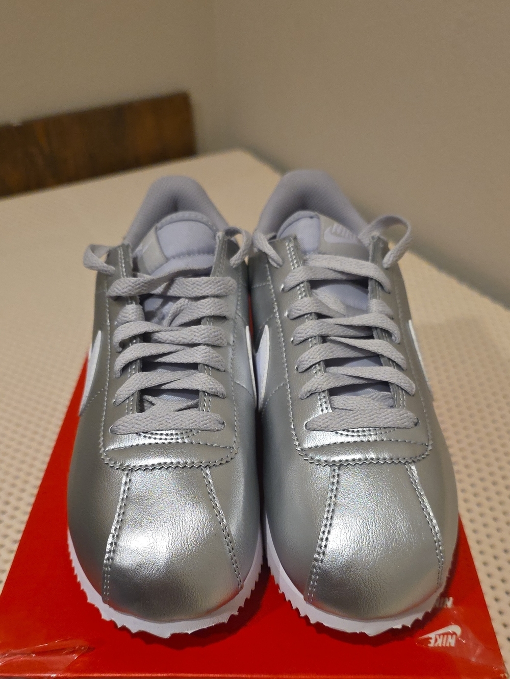 Size 7.5 W Nike Silver and White Cortez Classic Sneaker - Picture 4 of 7